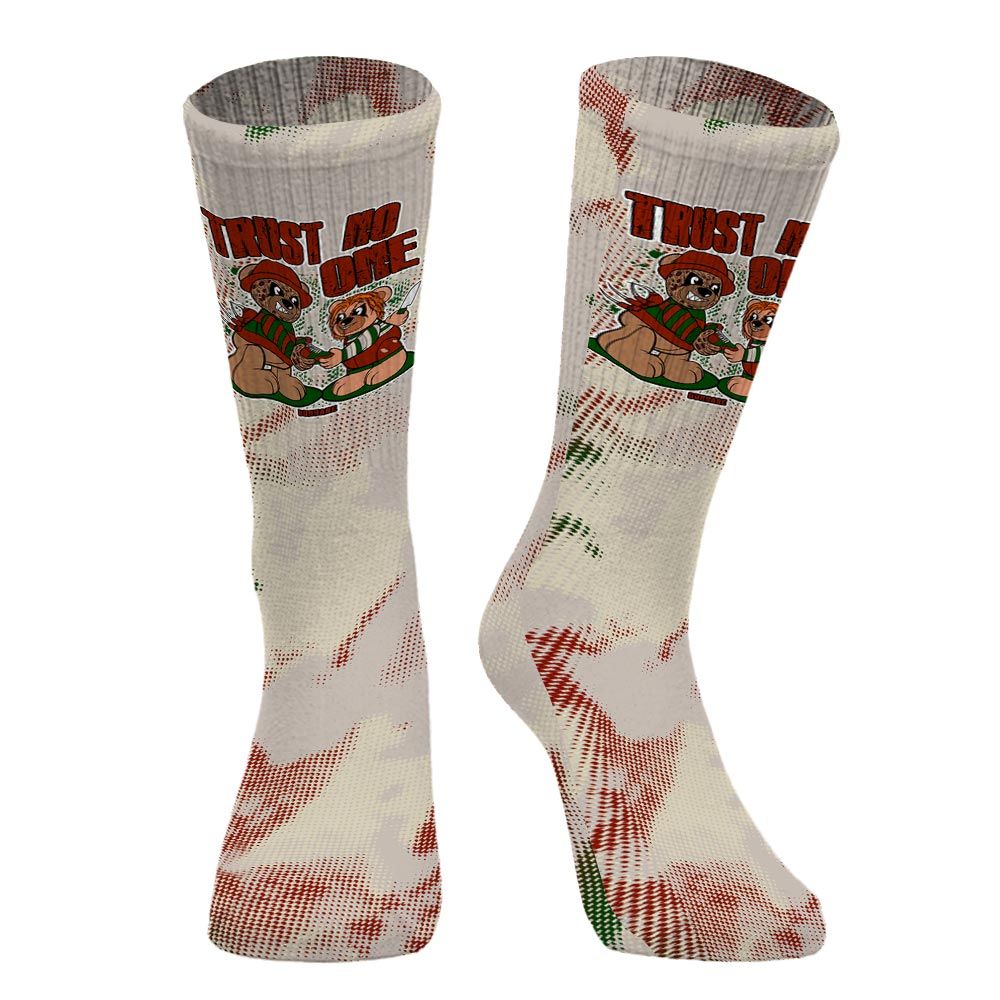 Sock To Match El Grito 5s - Trust No One Bear Halloween Abstract Halftone