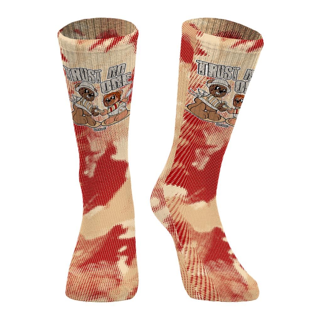 Sock To Match Dunk Low Strawberry Waffle - Trust No One Bear Halloween Abstract Halftone