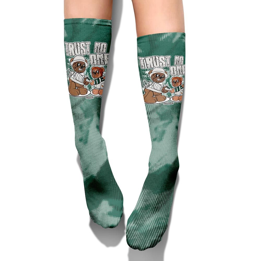Sock To Match Oxidized Green 4s - Trust No One Bear Halloween Abstract Halftone