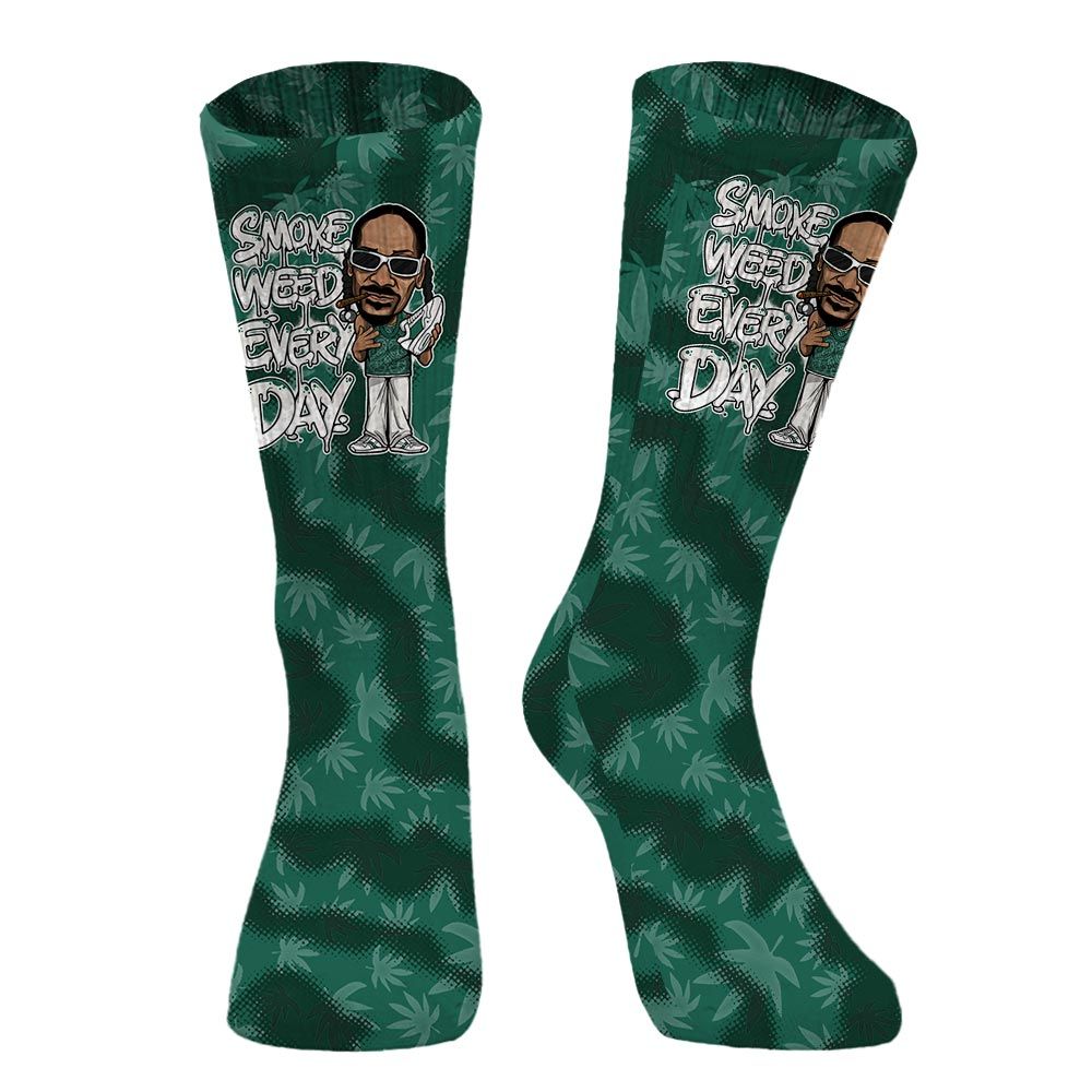 Sock To Match Oxidized Green 4s - Smoking Every Day Graphic Weeding Art