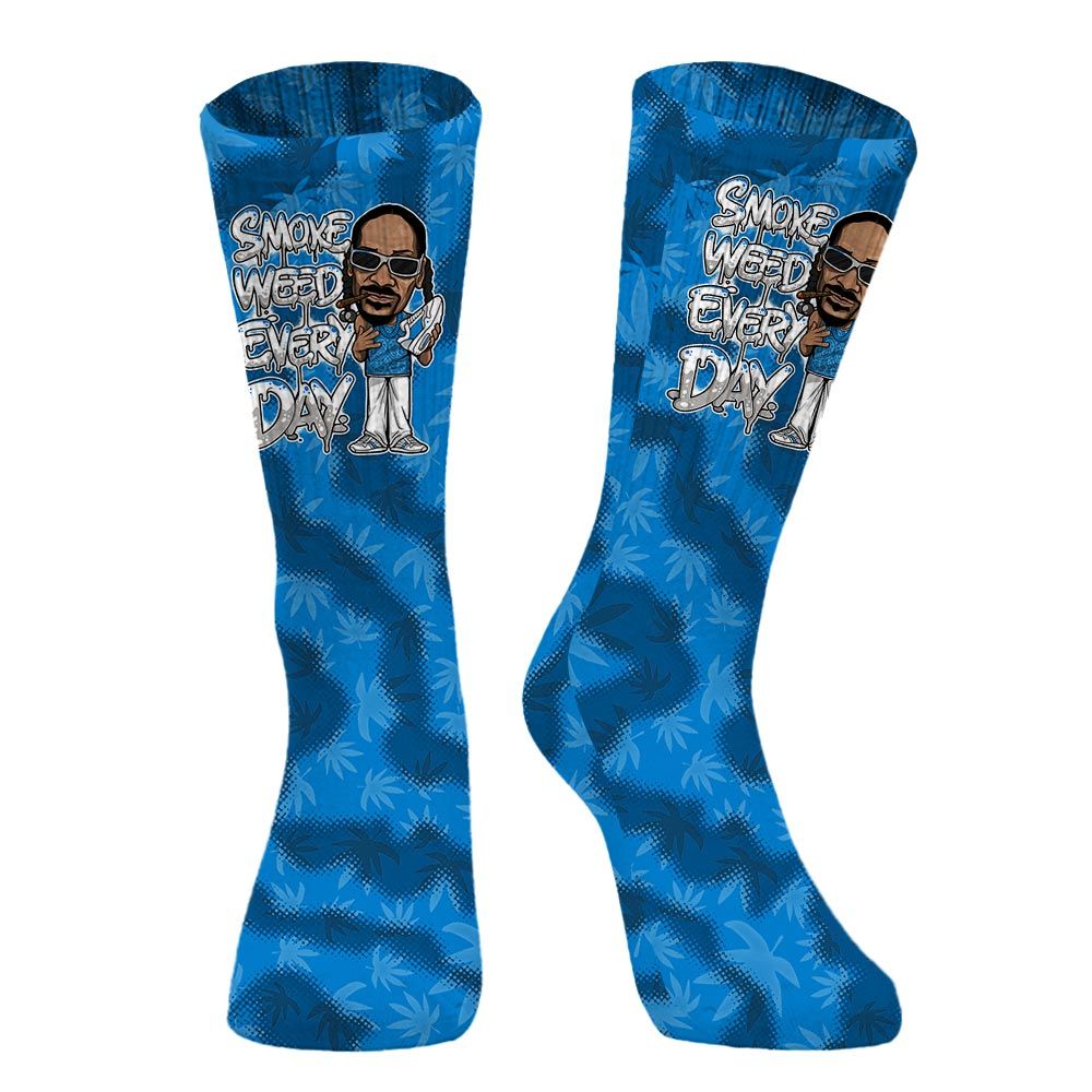 Sock To Match Military Blue 4s - Smoking Every Day Graphic Weeding Art
