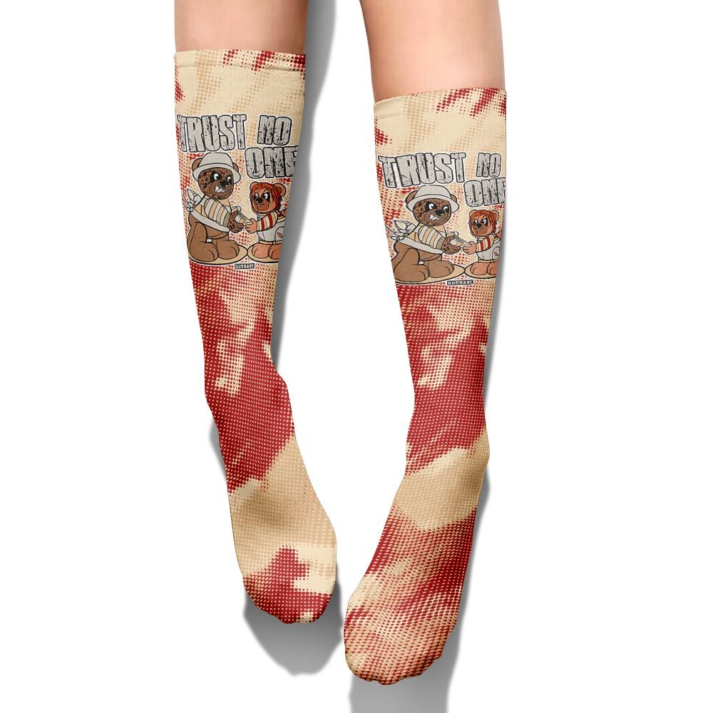 Sock To Match Dunk Low Strawberry Waffle - Trust No One Bear Halloween Abstract Halftone