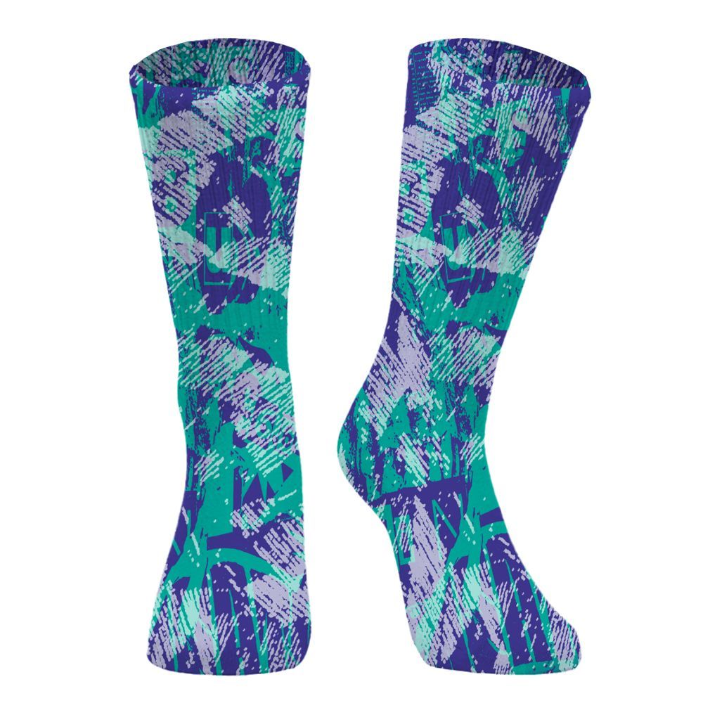 Sock To Match Retro Grape 5s, Grunge Pattern Graphic