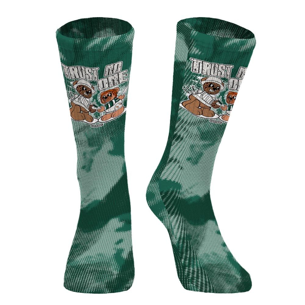 Sock To Match Oxidized Green 4s - Trust No One Bear Halloween Abstract Halftone