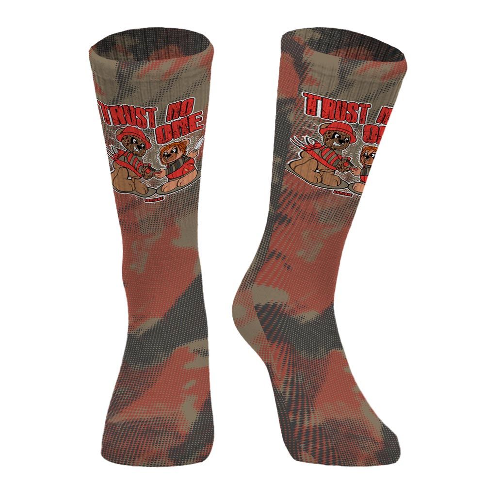 Sock To Match Olive 9s - Trust No One Bear Halloween Abstract Halftone