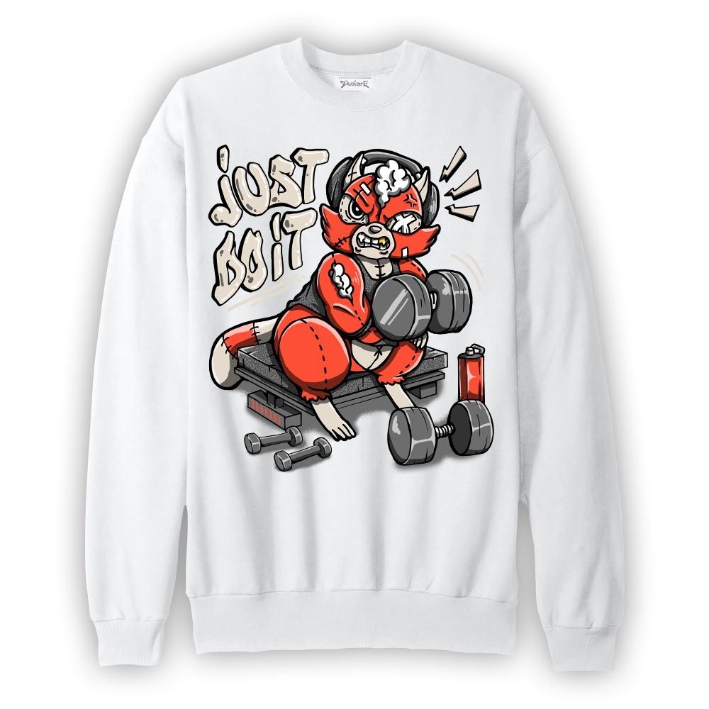 Sweatshirt To match Georgia Peach 3s Sweatshirt - Working Out Raccoon Graphic