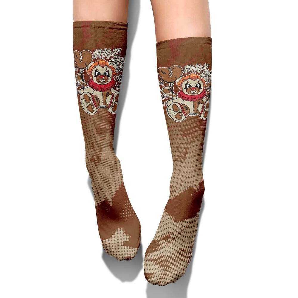 Sock To Match Archaeo Brown 5s - Shoe Game Bear Halloween Abstract Halftone